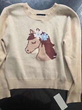 Brand New Amy Byer Beige Sweater with Brown Horse and Light Blue Flower